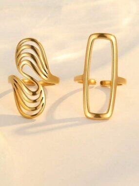 Anthropologie Gold Rectangular & Oval Hollow Ring Set